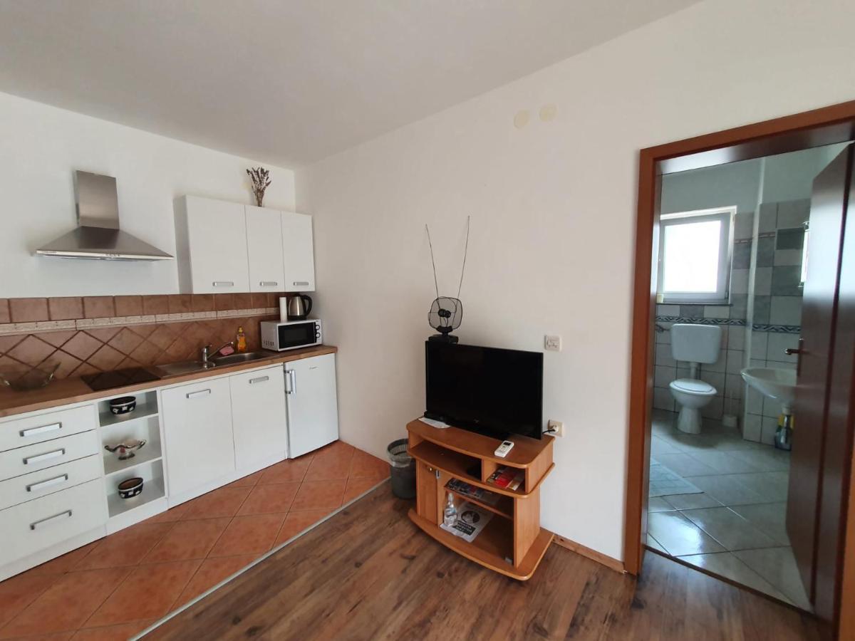 Apartments Topalovic Кострена Екстер'єр фото
