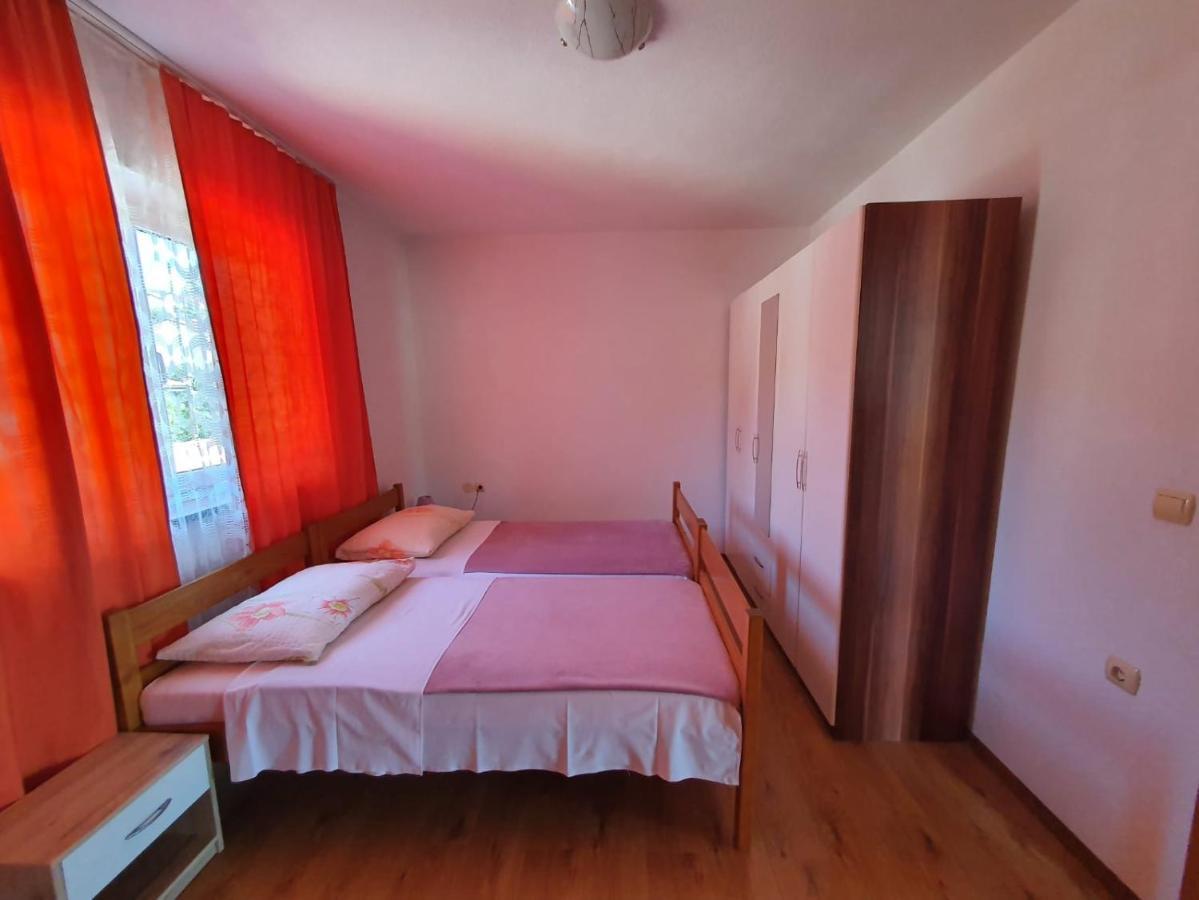 Apartments Topalovic Кострена Екстер'єр фото