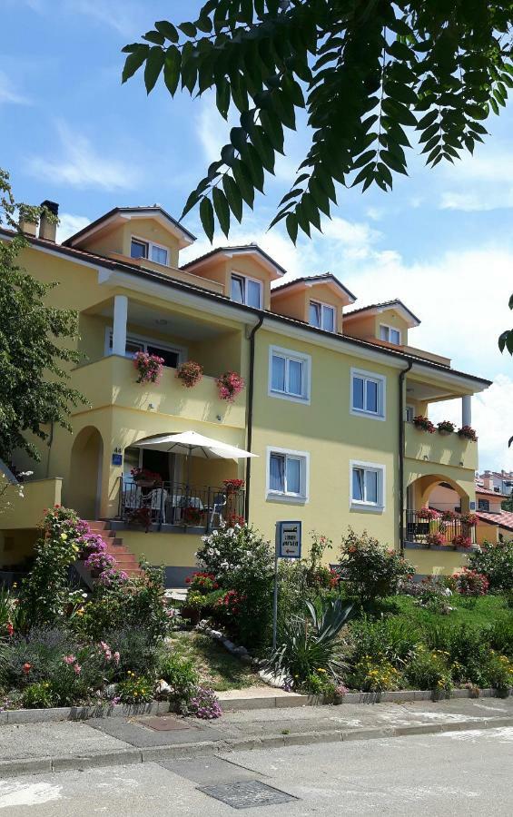 Apartments Topalovic Кострена Екстер'єр фото